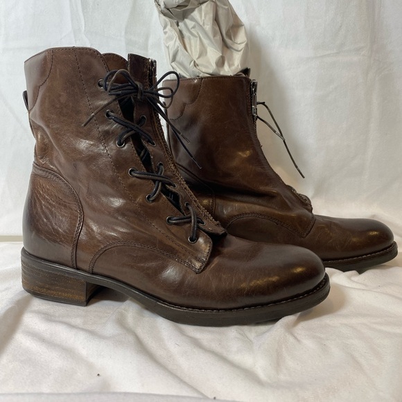 Alberto Fermani Freya Brown Leather Lace-Up Boots - Picture 1 of 4